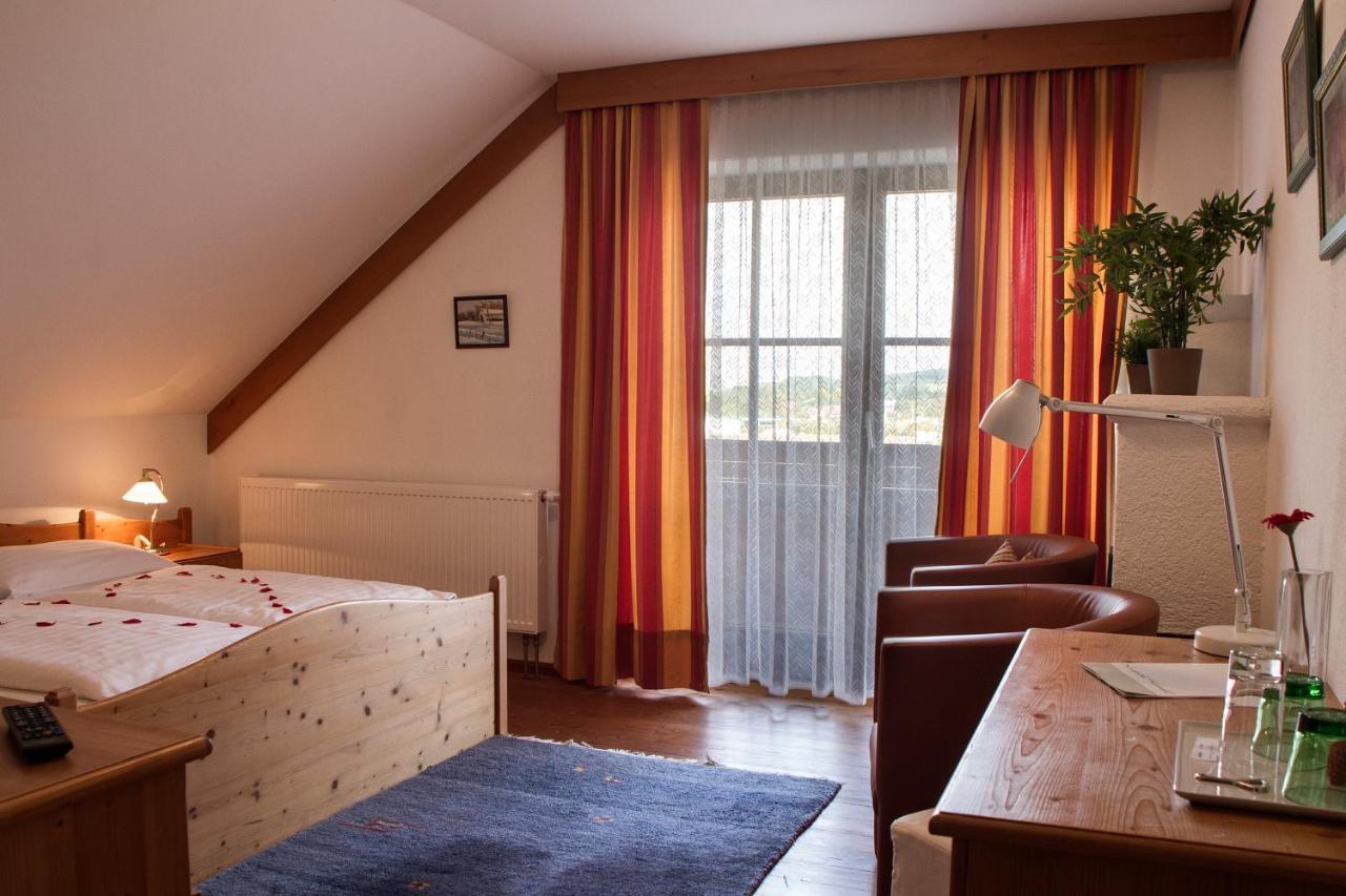 Landgasthof Kammerhof Aigelsbach エクステリア 写真